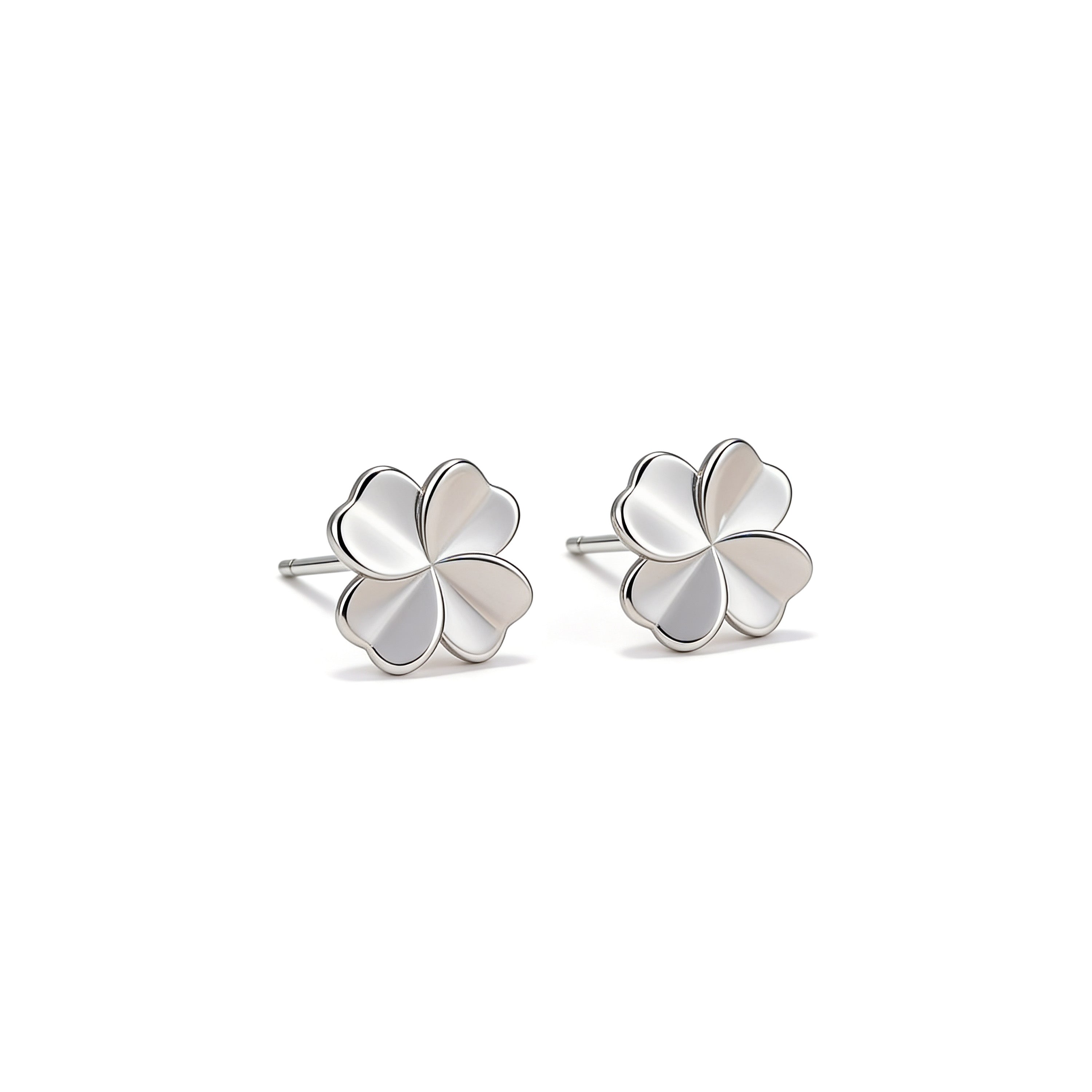 Silver plated four leaf clover stud earrings 8mm.