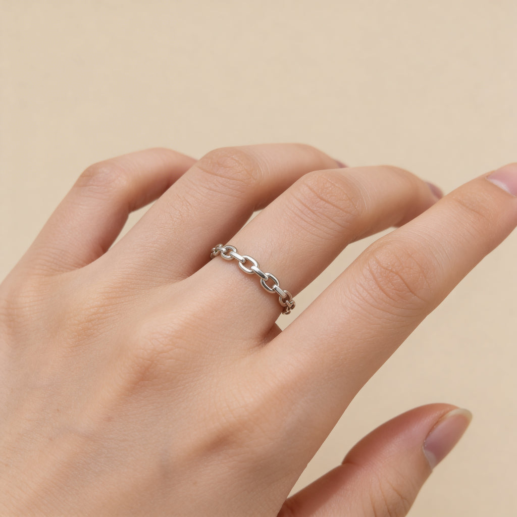 Silver plated chain link ring for women, adjustable minimalist stacking band, trendy everyday jewelry.