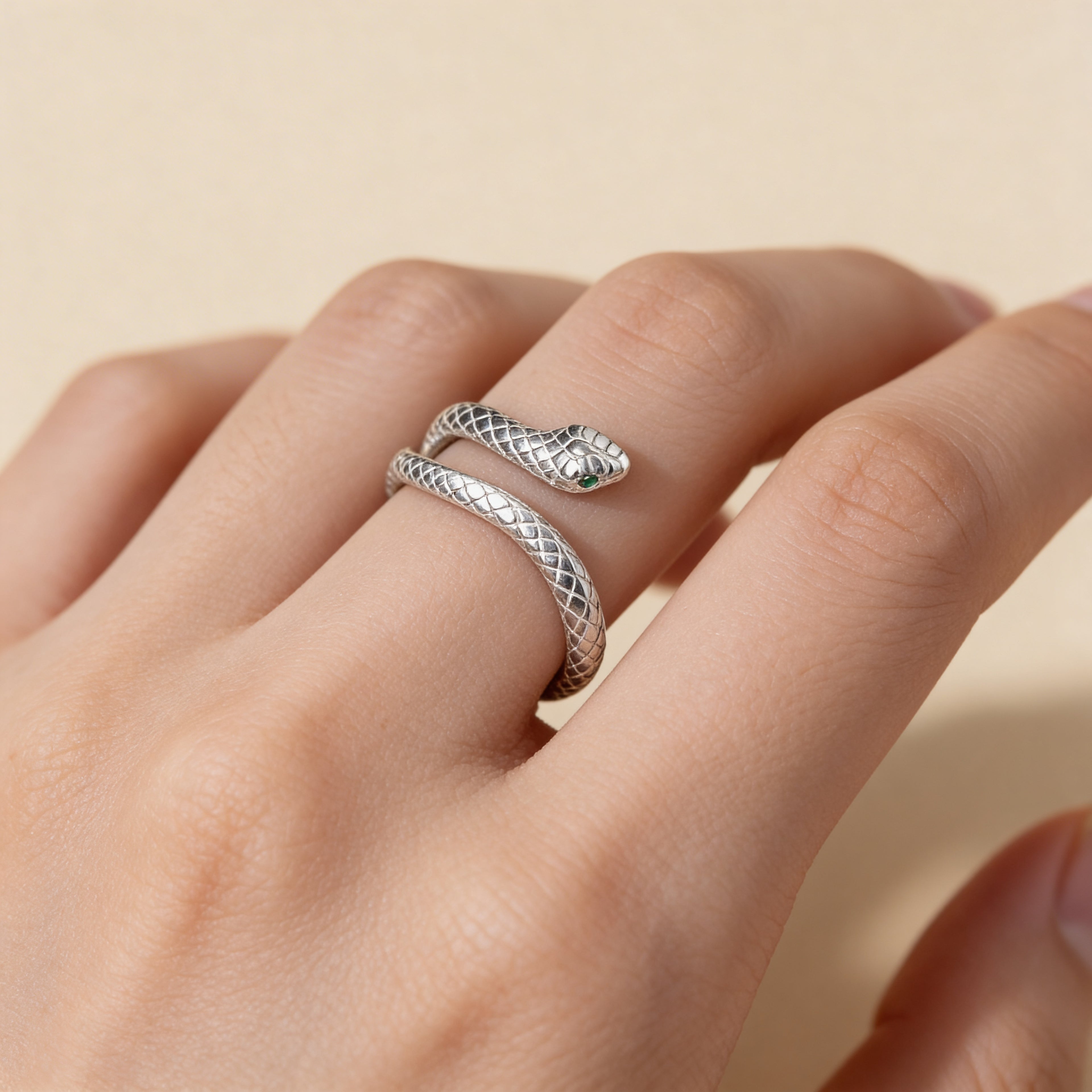 snake-adjustable-ring-silver-2
